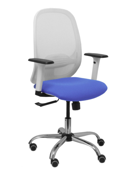 Silla Cilanco blanca malla blanca asiento bali azul claro brazo regulable base cromada ruedas de parqué (1)