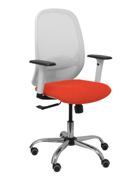 Silla Cilanco blanca malla blanca asiento bali naranja oscuro brazo regulable base cromada ruedas de parqué (1)